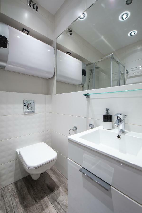 Apartament Manufaktura วูดช์ ภายนอก รูปภาพ